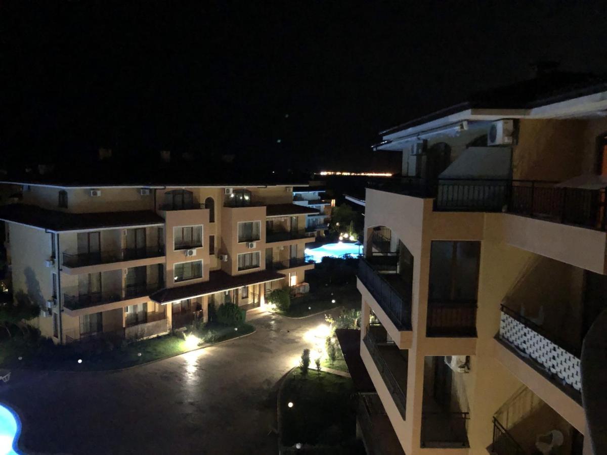 Menada Sky Dreams Apartment Sveti Vlas Exterior photo