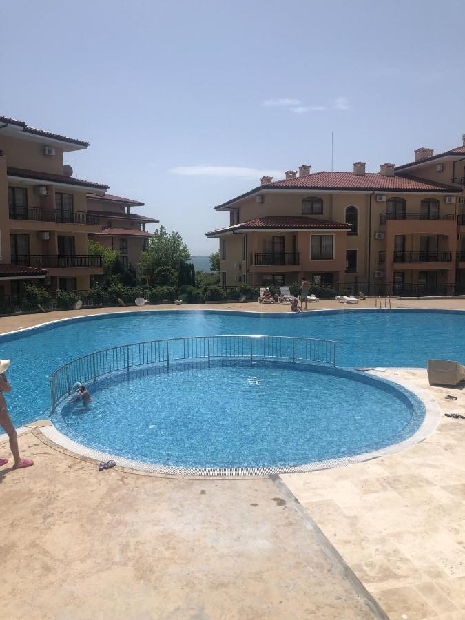 Menada Sky Dreams Apartment Sveti Vlas Exterior photo