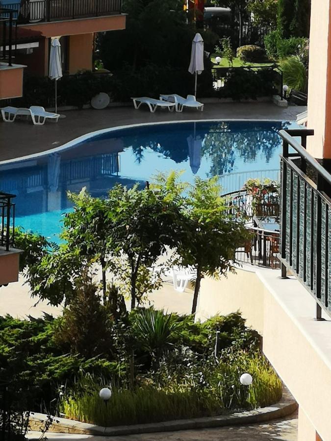 Menada Sky Dreams Apartment Sveti Vlas Exterior photo